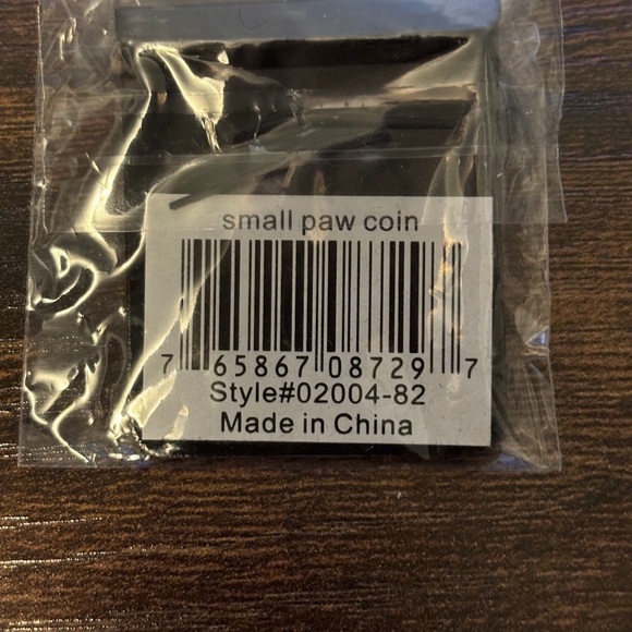 Boyd’s Bears sterling silver paw charm - Picture 2 of 3